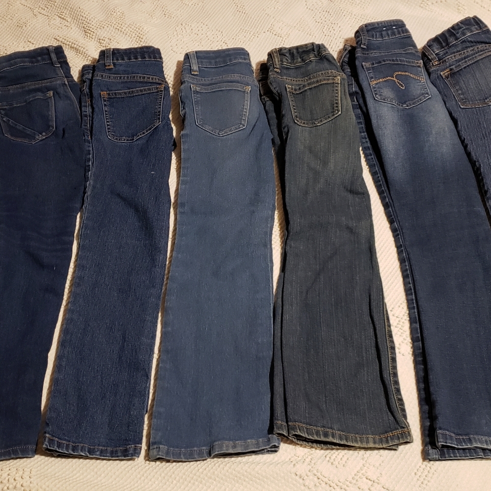 SOLD! 7 pairs of girla youth 7/8 jeans